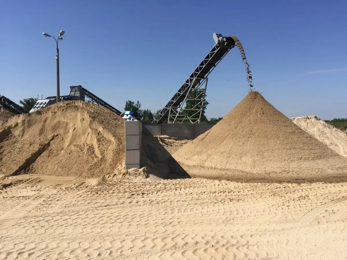 Kruszywa, Piasek, Żwir i Beton Grójec | TRANS-ŻWIR JASIŃSKI