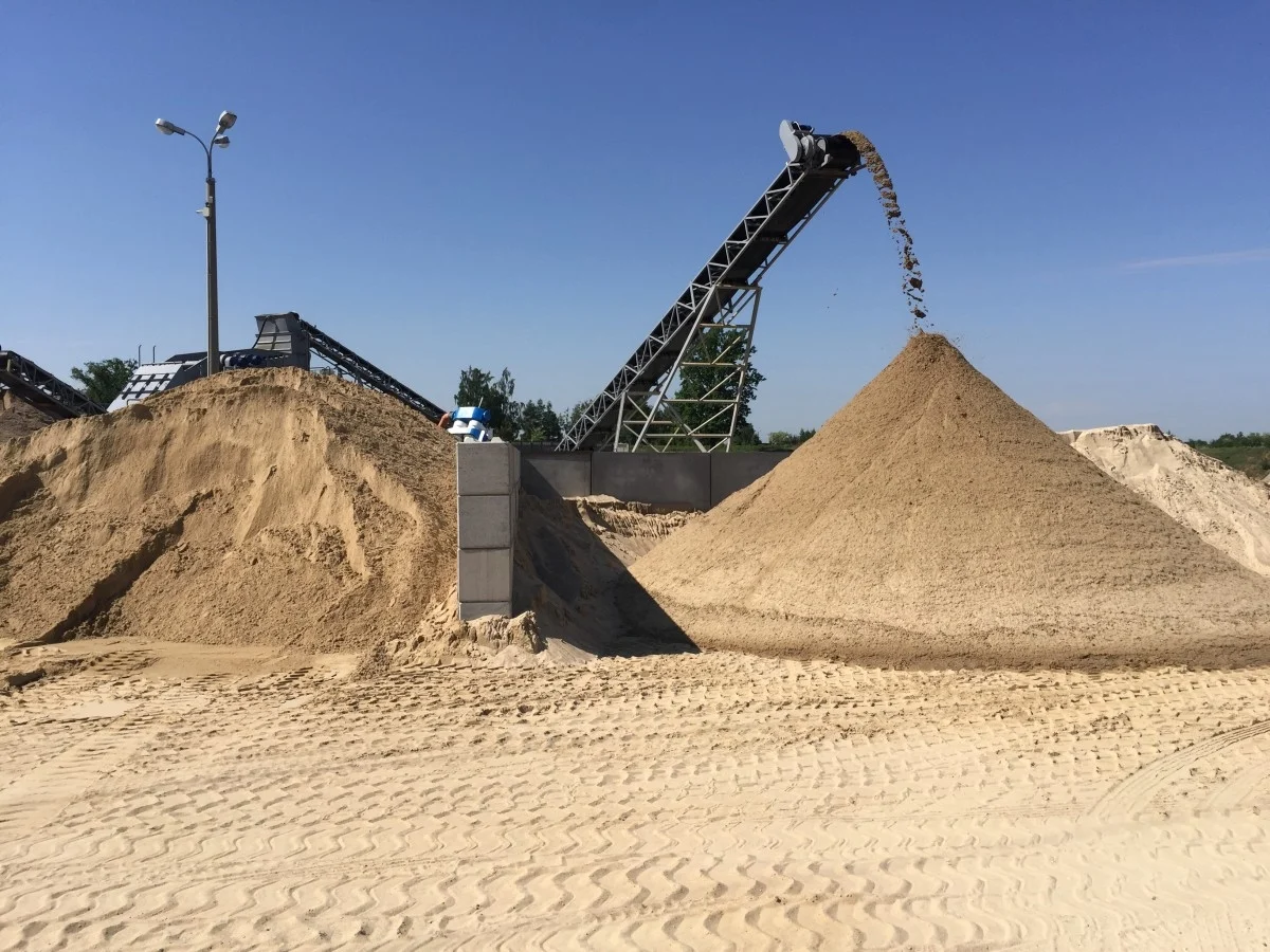 Kruszywa, Piasek, Żwir i Beton Grójec | TRANS-ŻWIR JASIŃSKI